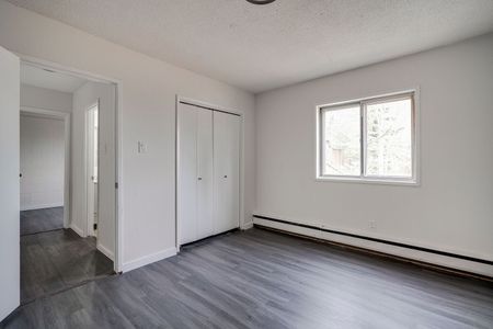 1838 18A Street SW, Calgary - Photo 5