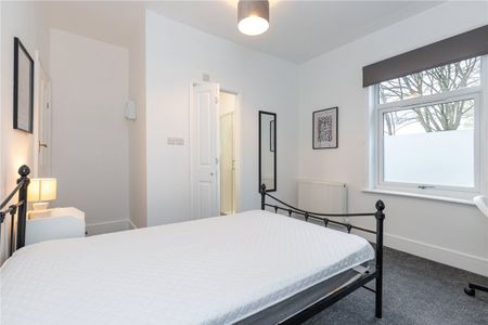 Enderley Street, Newcastle, Staffordshire, ST5 - Photo 2