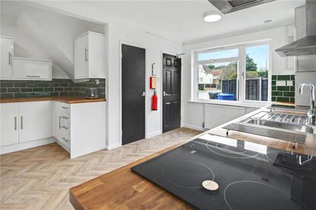 1 bedroom semi-detached house to rent - Photo 4