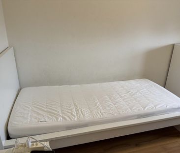 Chambre à Montolivet 19 à Lausanne - Photo 1