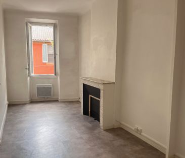 Location Appartement 2 pièces 44m² AUBAGNE 13400 - Photo 5