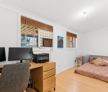 26 West Lakes Boulevard, Albert Park SA 5014 - House For Rent | Domain - Photo 2