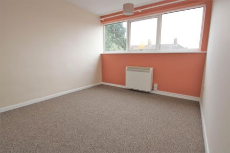 Templemere, Norwich - Photo 2