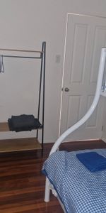 Logan Central - Photo 4