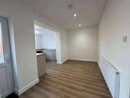 St. Annes Drive, Denton, Manchester, M34 - Photo 3