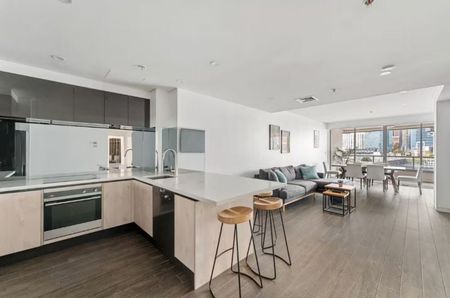 Harbourfront Living with Sweeping Views in a Premier Pyrmont Address - Photo 3