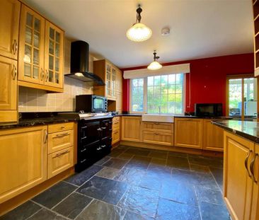4 bedroom detached house to rent - Photo 6