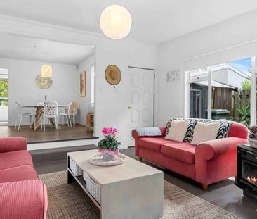 Ruakaka newly renovated - Photo 2