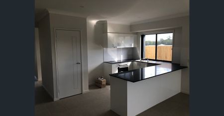 Family Home In Camelot Estate! - Photo 3