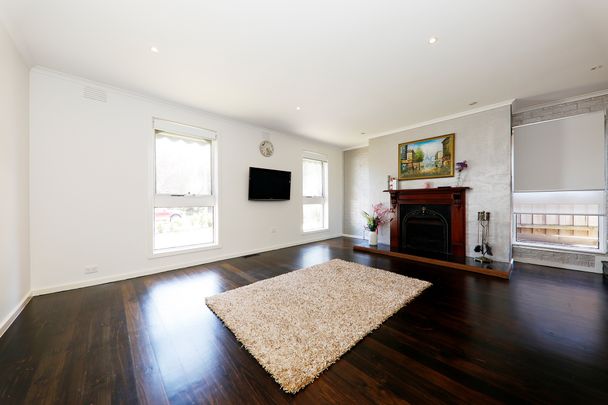 Title Superbly Located, Ideal for a growing family!! - Photo 1