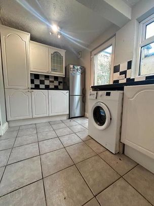 48 Isoline Street, Belfast, BT5 5GF - Photo 1