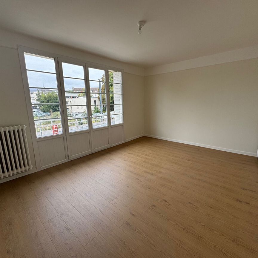 Location Appartement 5 pièces 93m² - Photo 1