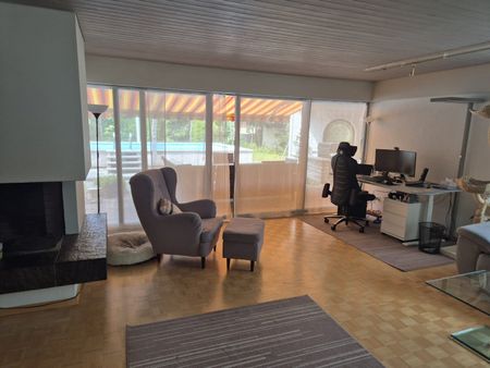 "Einzigartige 5 Zimmer-Maisonettewohnung mit Pool" - Photo 5