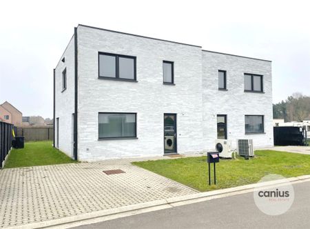 RUSTIG GELEGEN WONING MET 3 SLKS + TUIN - Foto 5
