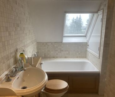 2 bed Flat in 35 Church Lane Backwell, Bristol, BS48 3PH - Photo 4