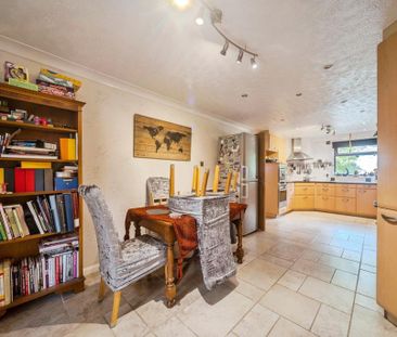 4 bedroom house to rent - Photo 3