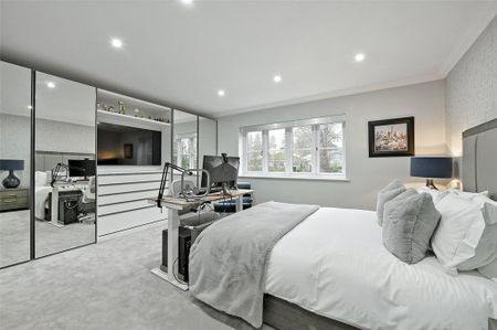 5 bedroom detached house to rent - Photo 4