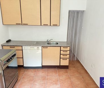 Provisionsfrei: Unbefristeter 65m² Altbau mit 3 Zimmern und Einbauk... - Photo 5