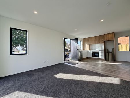 2/10 Mclean St, Linwood - Photo 2