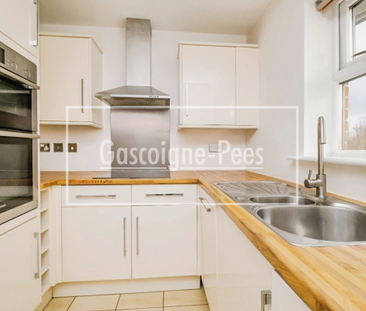 High Street, Addlestone - Photo 4