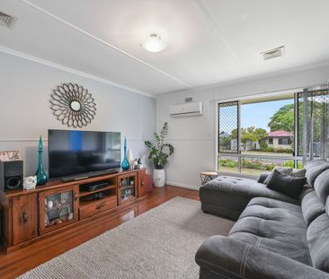 6 Gleeson Crescent, Harlaxton, QLD 4350 - Photo 4