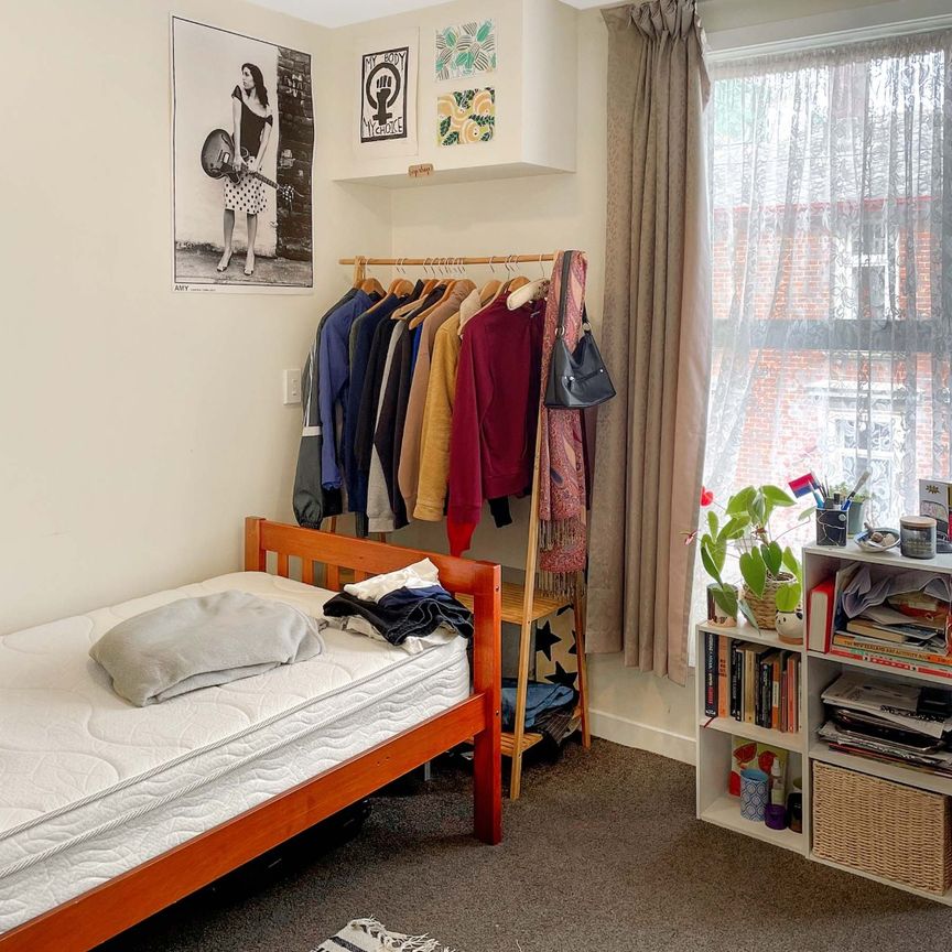 Apartment Living in Aro Valley - Photo 1