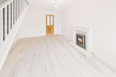 Primrose Close, Ross-on-wye, Herefordshire, HR9 - Photo 2