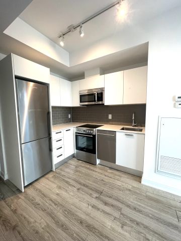 For Lease - 42 Charles Street Unit# 703, Toronto, Ontario - Photo 5