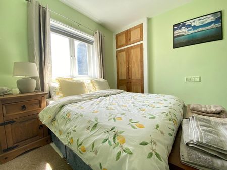 2 Bed Flat, Brunswick Square, BN3 - Photo 5