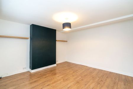 94 Groathill Road North - Photo 4