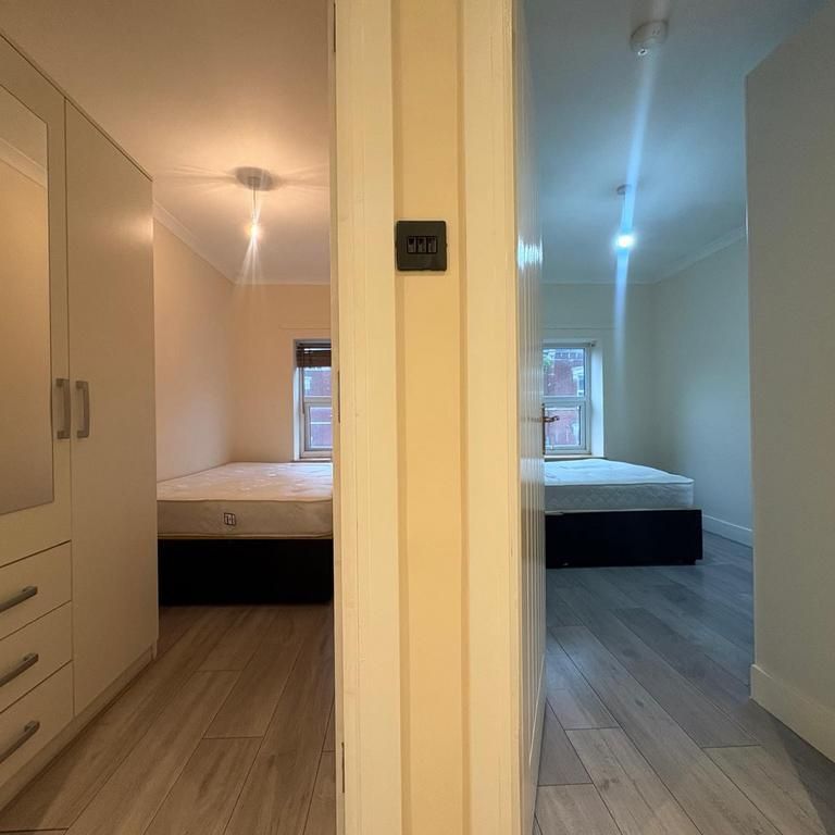 3 bedroom flat to rent - Photo 1