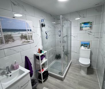 Room in a Shared Flat, Headingley, LS6 - Photo 6