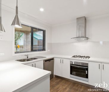 Spacious Townhouse In A Convenient Location! - Photo 1