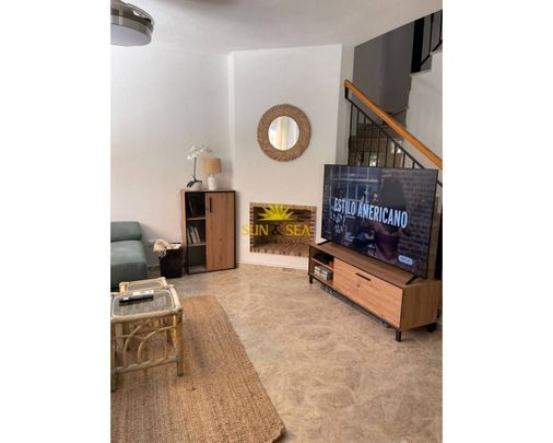 THREE-BEDROOM VILLA – ALICANTE - Photo 1