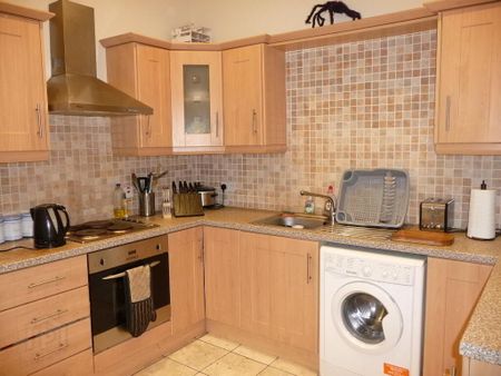 2 Stranmillis Park, Stranmillis, Belfast, BT9 5AU - Photo 4
