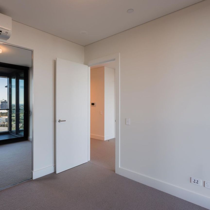 1605/1 Brushbox Street, Sydney Olympic Park. - Photo 1