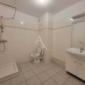 Location Appartement 1 pièce 31m² - Photo 3