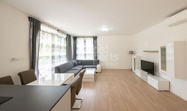 Moderný 2i byt 67 m2, s A/C, terasou a parkovaním, v peknom prostredí - Photo 1