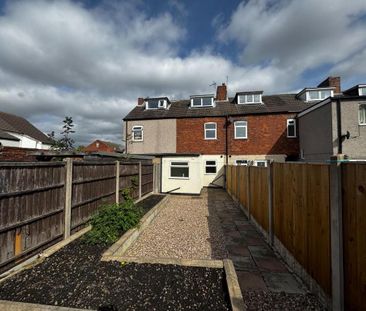 2 bedroom terraced house to rent - Photo 4