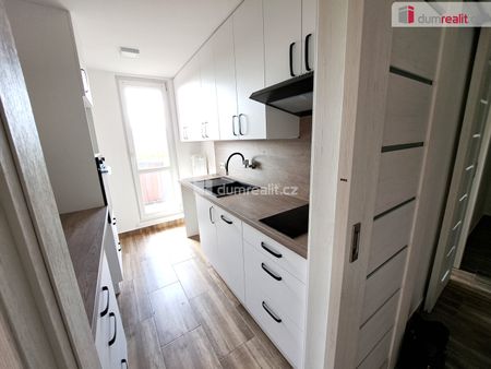 Pronájem bytu 2+1 55 m² - Photo 3