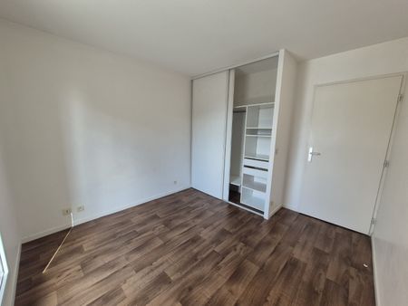Location Appartement 3 pièces 62m² LILLE 59800 - Photo 5