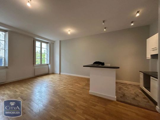 Appartement à louer 4 pièces 89.45m² - Photo 1