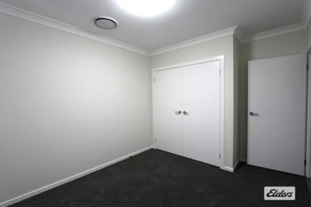 Fairly New Home in Leppington Estate! - Photo 3