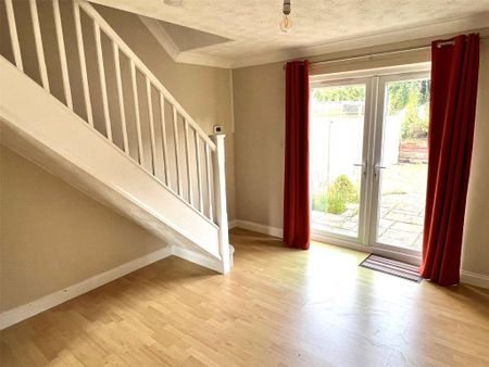 2 bedroom terraced house to rent - Photo 2
