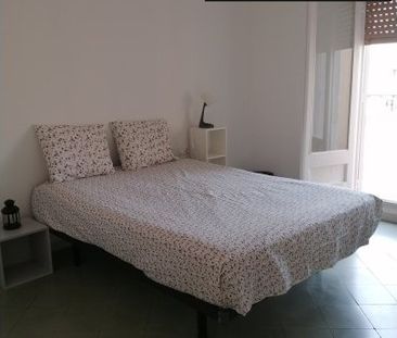 barcelona, Catalonia 08036 - Photo 3