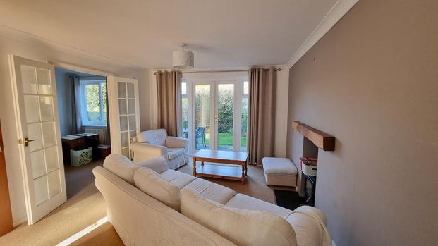 3 bedroom detached house to rent - Photo 1