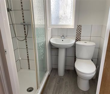 1 bedroom apartment to rent Moorland Road, Bournemouth, BH1 - Photo 5