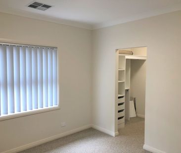 Beautifully Finished and Superbly Appointed Family Home! - Photo 5