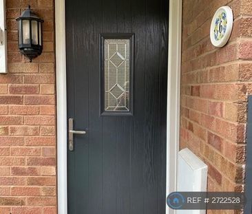 2 bedroom semi-detached house to rent - Photo 2