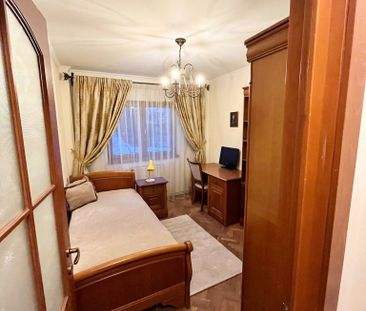 De închiriat apartament 4 camere zona Onix - Photo 4